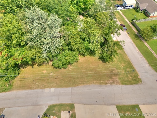 101 E 1st St, Skiatook, OK 74070 - photo 1