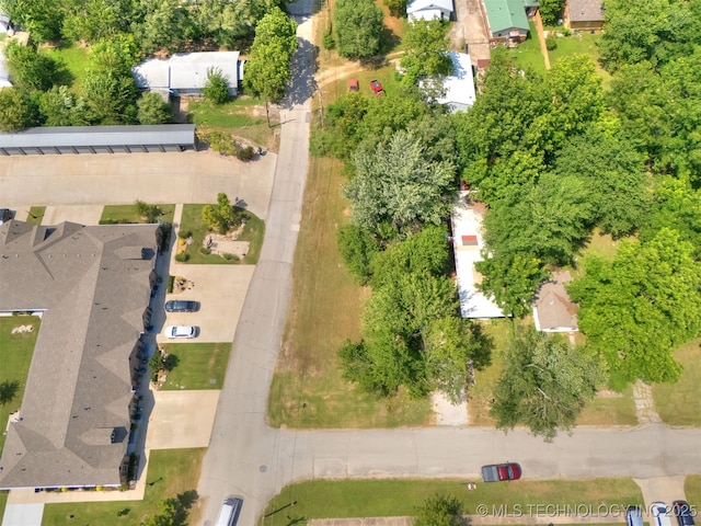 101 E 1st St, Skiatook, OK 74070 - photo 4