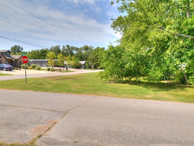 101 E 1st St, Skiatook, OK 74070 - photo 10