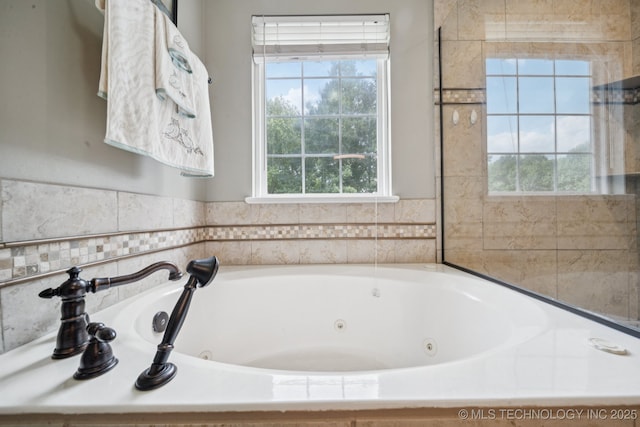 3701 W Dallas St, Broken Arrow, OK 74012 - bathroom with a whirlpool tub