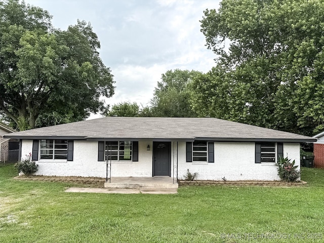 86 Wisteria, Lone Grove, OK 73443 - photo 1