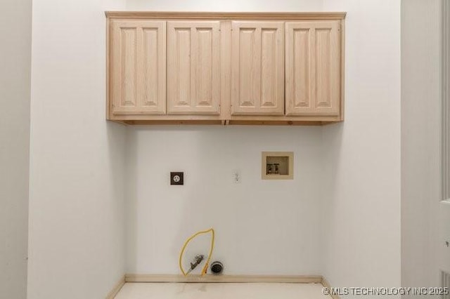 1620 S Florence Pl, Tulsa, OK 74104 - washroom with hookup for a washing machine, gas dryer hookup, cabinet space, and electric dryer hookup