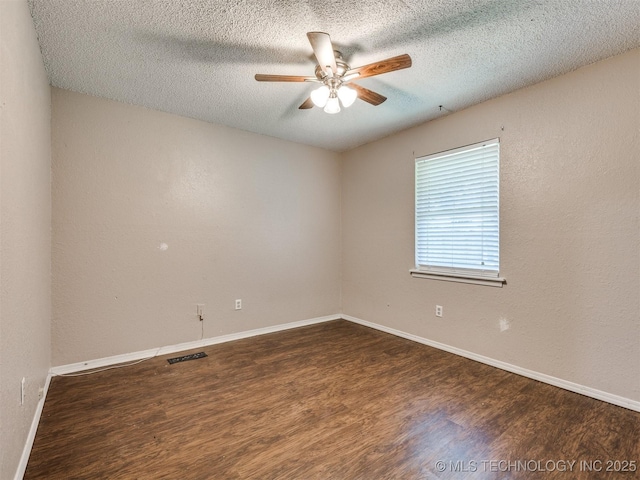 117 W Timberlane St, Broken Arrow, OK 74011 - unfurnished room featuring ceiling fan, wood finished floors, and a textured ceiling