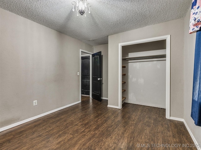 117 W Timberlane St, Broken Arrow, OK 74011 - unfurnished bedroom with wood finished floors, a textured ceiling, and a closet