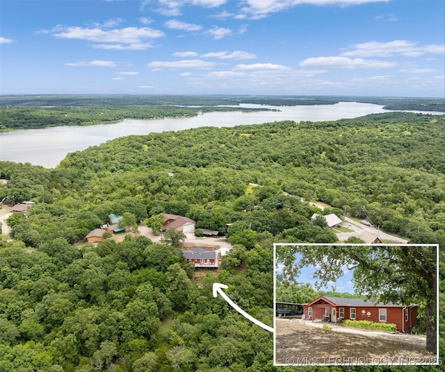 4080 Bud Dr, Sulphur, OK 73086 - view of property location featuring a large body of water and property boundaries highlighted