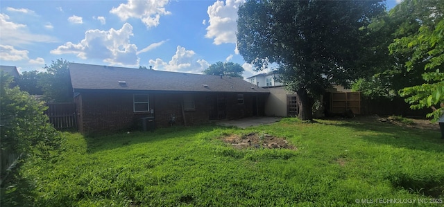 3315 S 116th E Pl, Tulsa, OK 74146 - back of property featuring brick siding