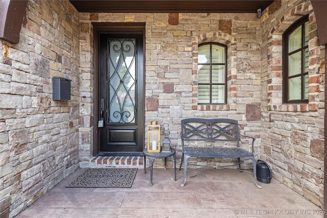 1536 E 35th Pl, Tulsa, OK 74105 - property entrance featuring stone siding