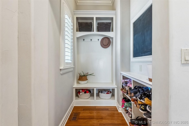 1536 E 35th Pl, Tulsa, OK 74105 - mudroom featuring wood finished floors and baseboards