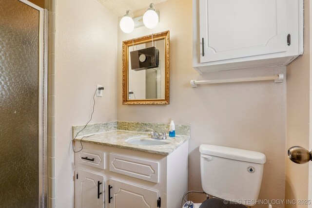 13201 W 86th St S, Sapulpa, OK 74066 - bathroom with vanity and a tile shower