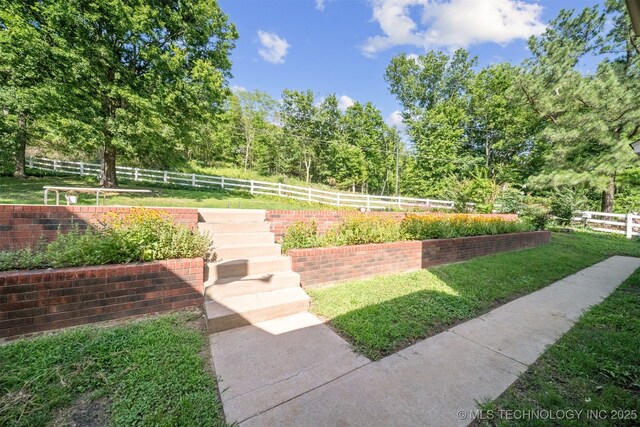 19585 Cottrell Dr, Claremore, OK 74019 - view of yard