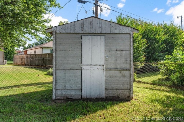 4331 E 28th St, Tulsa, OK 74114 - view of shed with a fenced backyard