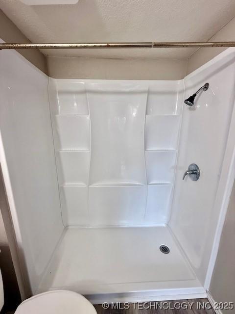 1730 E 67th St Unit K104, Tulsa, OK 74136 - full bath with toilet and a shower