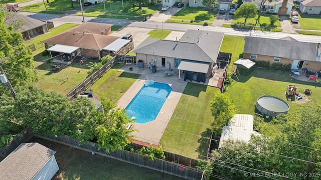 208 N Davis Ave W, Claremore, OK 74017 - aerial view of residential area featuring a pool