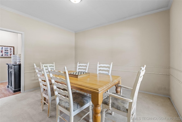 9810 E 96th Pl, Tulsa, OK 74133 - dining room with crown molding and light colored carpet