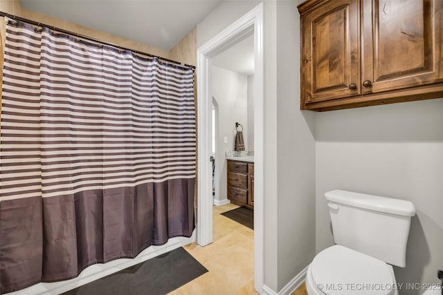 6108 E 95th St, Sperry, OK 74073 - bathroom with vanity and a shower with curtain