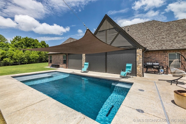 6108 E 95th St, Sperry, OK 74073 - swimming pool featuring a patio