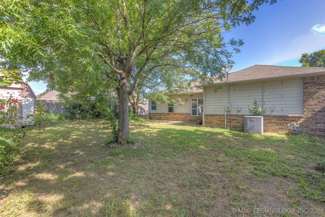 108 W 135th St, Skiatook, OK 74070 - view of yard