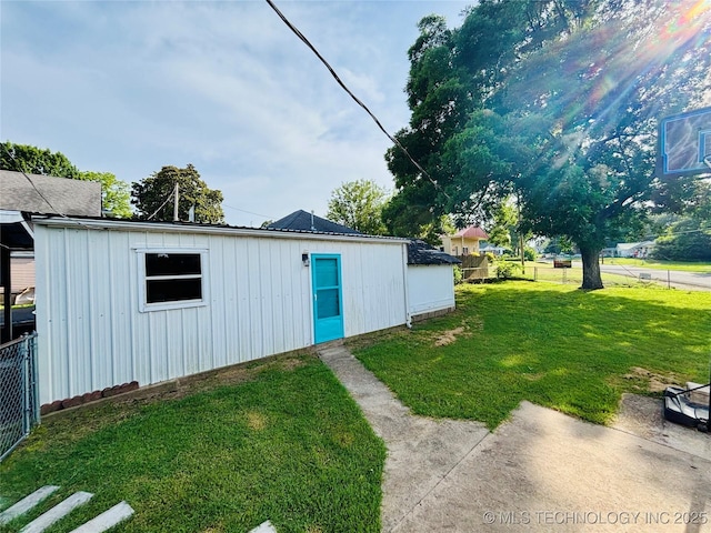 401 High St, Eufaula, OK 74432 - view of yard