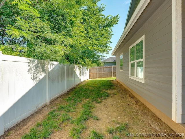 1125 Emily Ln, Ada, OK 74820 - view of fenced backyard