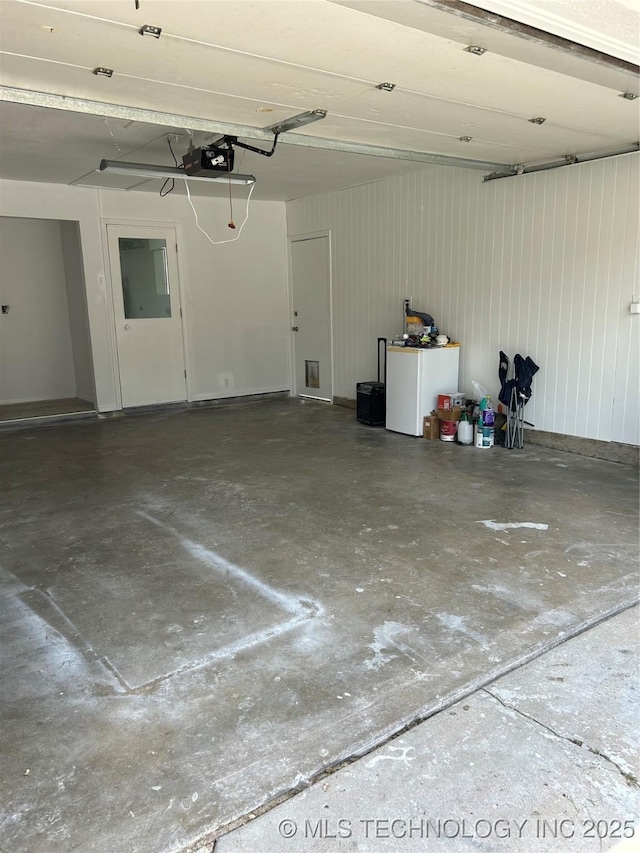 12976 E 32nd St, Tulsa, OK 74134 - garage with a garage door opener