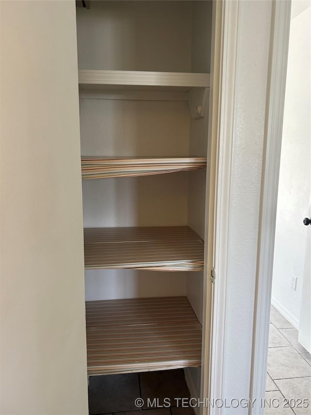 12976 E 32nd St, Tulsa, OK 74134 - view of closet