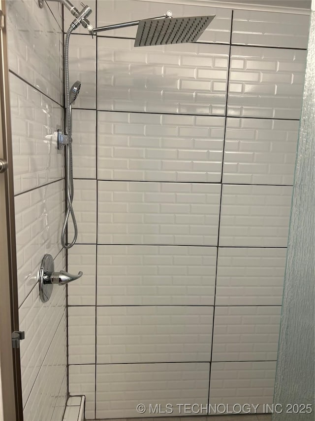 12976 E 32nd St, Tulsa, OK 74134 - bathroom view of tiled shower