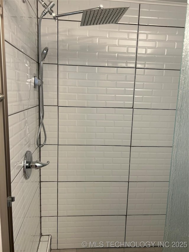 12976 E 32nd St, Tulsa, OK 74134 - bathroom view of a tile shower
