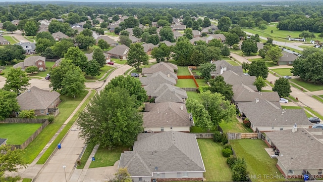 513 S 63rd Pl S, Broken Arrow, OK 74014 - aerial perspective of suburban area