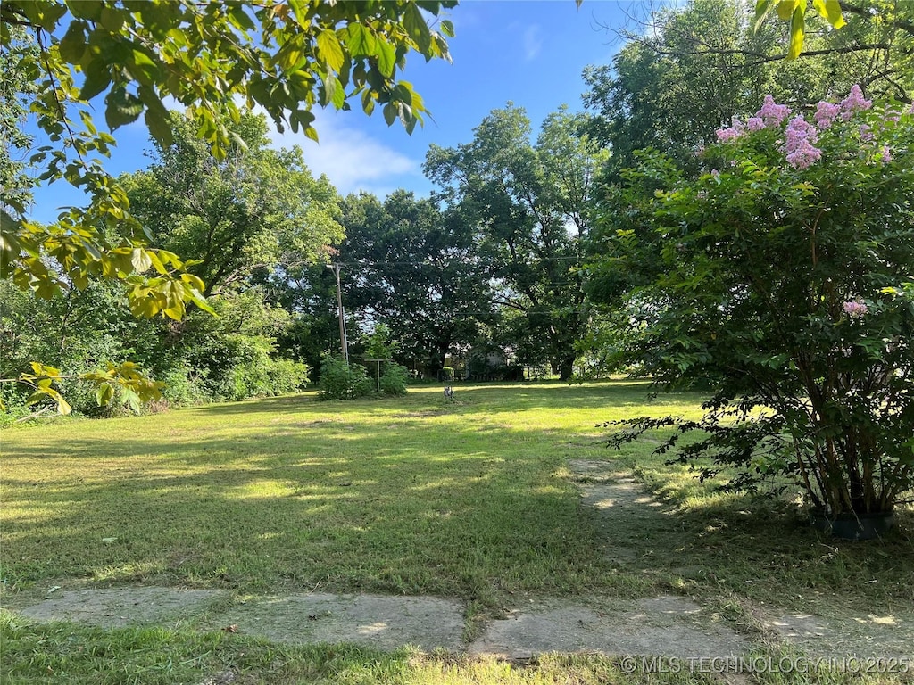 704 E Broadway, Allen, OK 74825 - photo 1