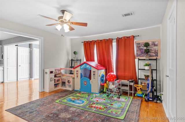 925 W Cedar St N, Durant, OK 74701 - rec room with ceiling fan and wood finished floors