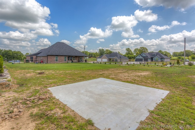 2407 W Union Pl, Collinsville, OK 74021 - view of yard with a patio area