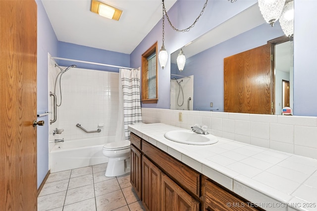 32069 Meadow Ln, Mannford, OK 74044 - bathroom with vanity, shower / tub combo with curtain, and tile patterned flooring