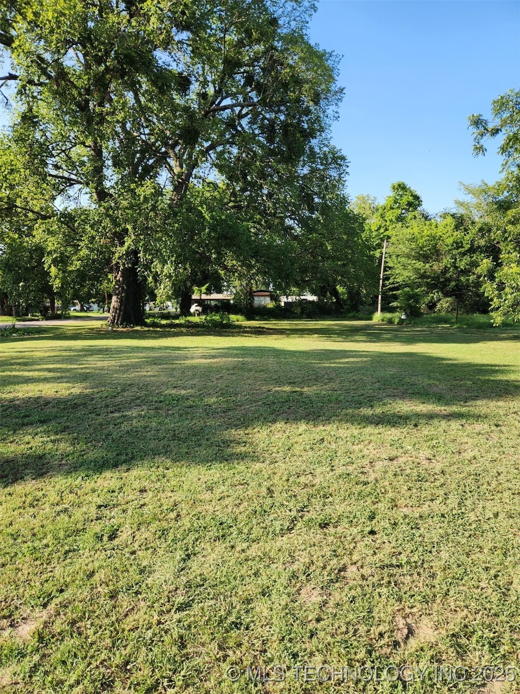 710 W Donehoo, Madill, OK 73446 - photo 2