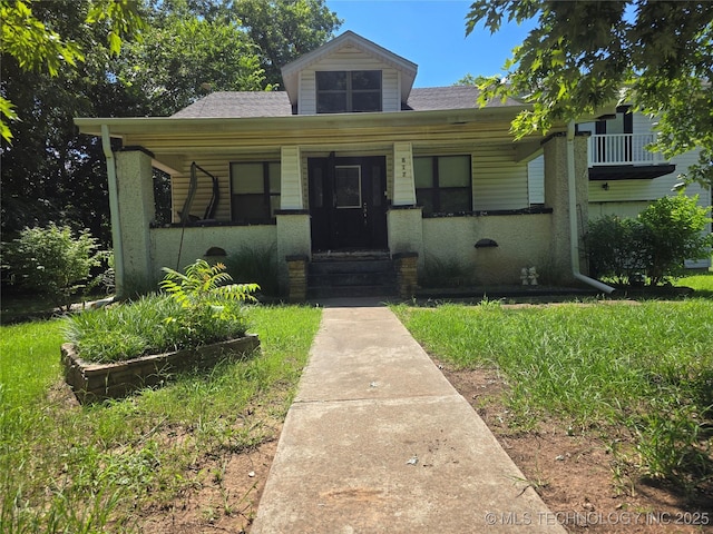 617 N 11th St, Pawnee, OK 74058 - bungalow-style home featuring covered porch and roof with shingles