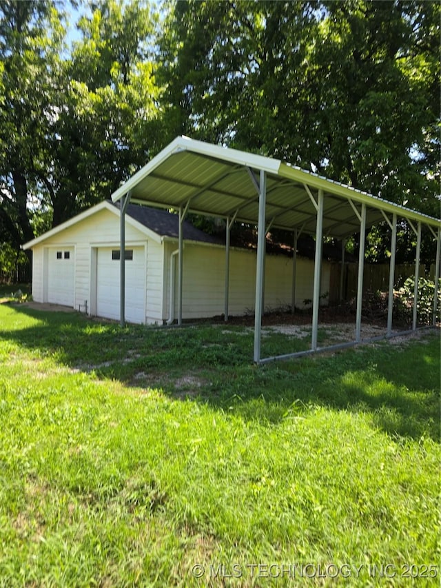 617 N 11th St, Pawnee, OK 74058 - view of parking with a garage