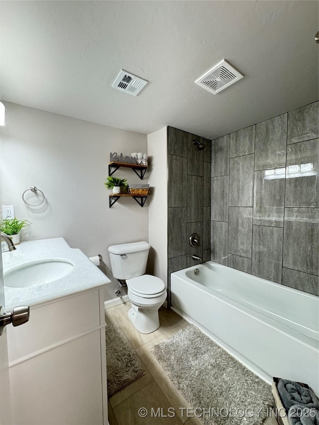 911 E Maple St, Cushing, OK 74023 - bathroom with vanity and bathtub / shower combination