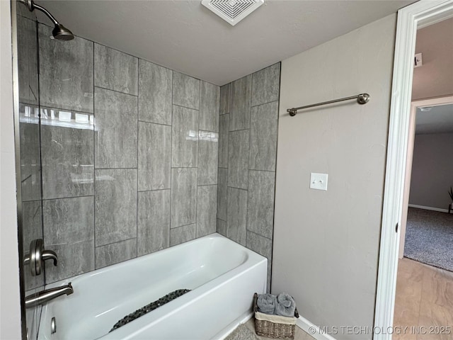 911 E Maple St, Cushing, OK 74023 - full bathroom with shower / bathtub combination
