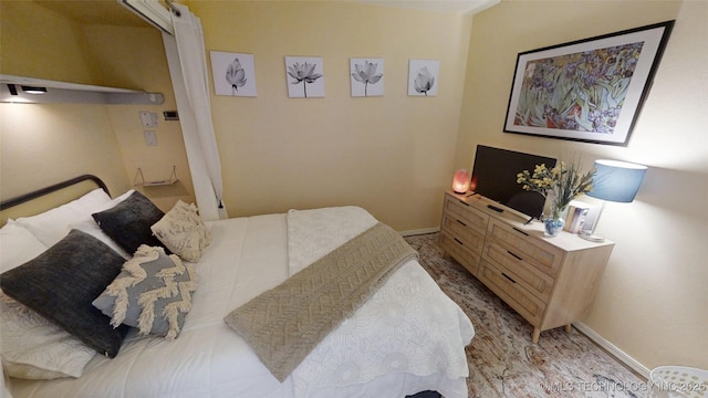 6663 S Victor Ave Unit Hj303, Tulsa, OK 74136 - bedroom with baseboards