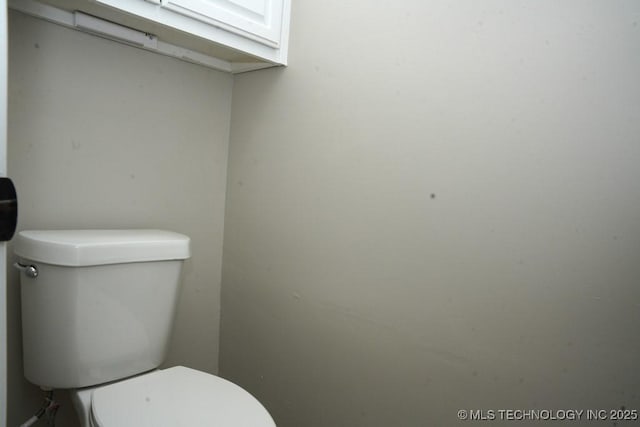11906 S Nandina St, Jenks, OK 74037 - half bath with toilet