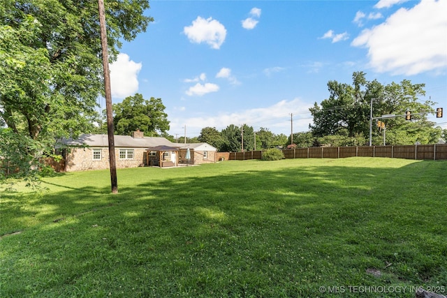 1640 E 41st St, Tulsa, OK 74105 - view of fenced backyard