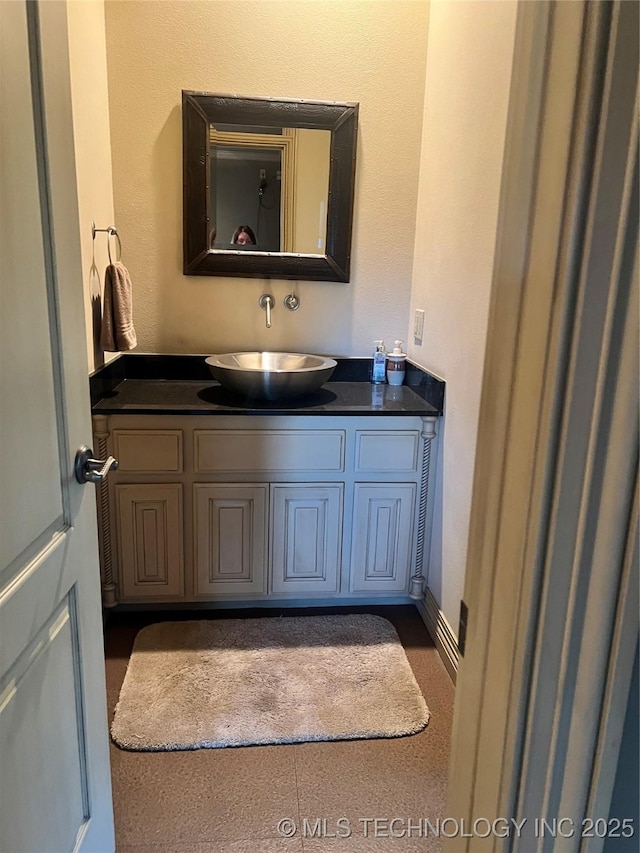 910 Summit Rdg, Mcalester, OK 74501 - bathroom featuring vanity