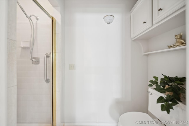 8912 S 70th E Ave, Tulsa, OK 74133 - full bath featuring a shower stall