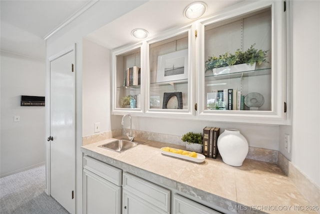 8912 S 70th E Ave, Tulsa, OK 74133 - indoor wet bar with carpet floors