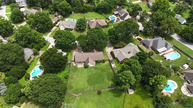 9712 S Hudson Ave, Tulsa, OK 74137 - aerial view of property's location with nearby suburban area