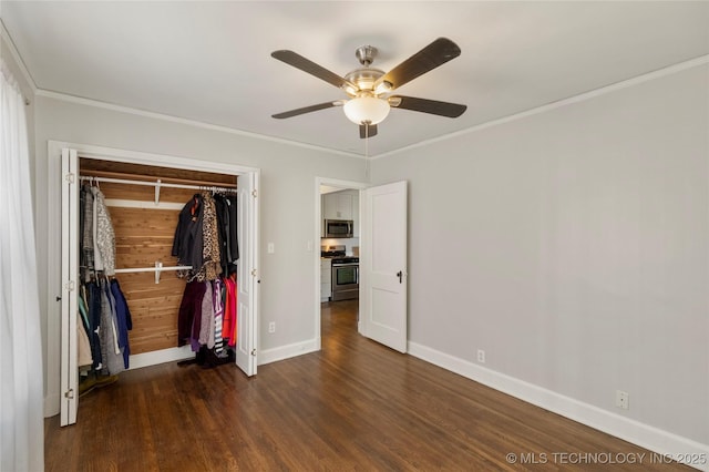 1510 S College Ave, Tulsa, OK 74104 - unfurnished bedroom with wood finished floors, ornamental molding, a closet, and ceiling fan