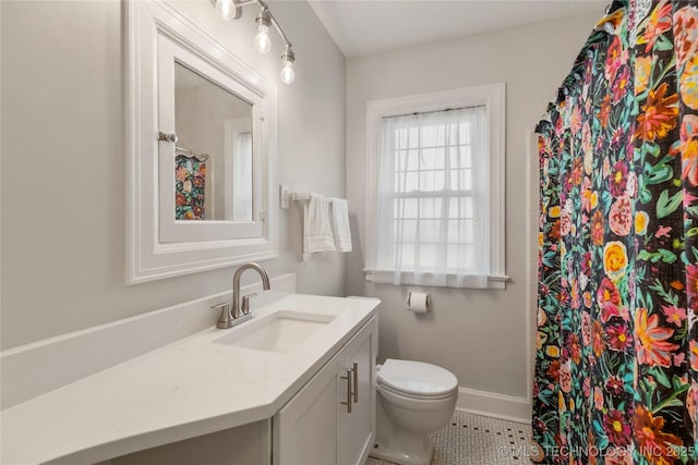 1510 S College Ave, Tulsa, OK 74104 - full bath featuring vanity, tile patterned floors, and a shower with curtain