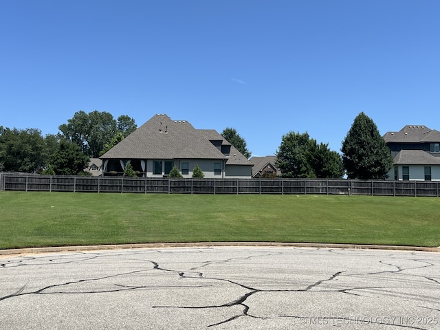 7103 S Sycamore Pl, Broken Arrow, OK 74011
