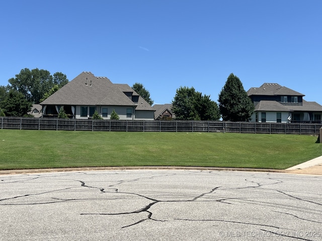 7103 S Sycamore Pl, Broken Arrow, OK 74011