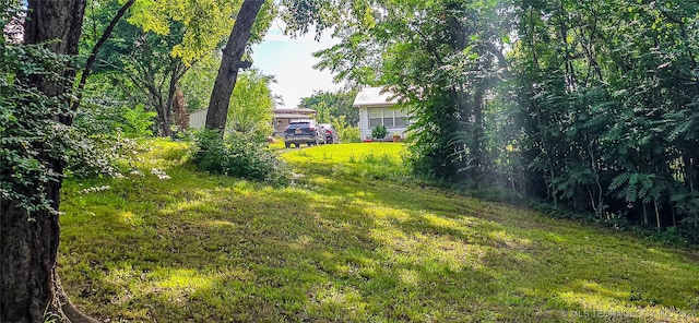 108256 Pike St, Checotah, OK 74426 - view of green lawn