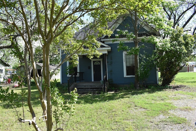 1114 E Kirk St, Hugo, OK 74743 - photo 1